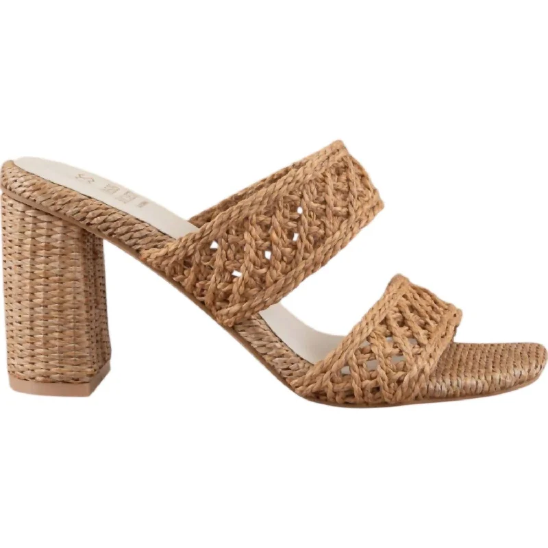 Women's patent leather stiletto heel pumps with a high - shine finishWomen's Woven Double Band Heels In Brown Women's patent leather stiletto heel pumps with a high - shine finishWomen's Woven Double Band Heels In Brown