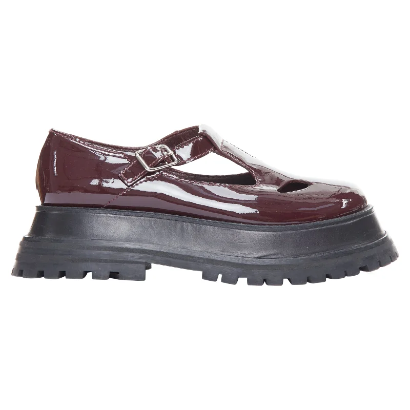 Women's genuine leather stiletto heel pumps with a soft finishBurberry Aldwych Star Patent Maryjane Platform Shoes