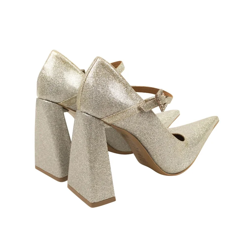 Women's prom stiletto heel pumps in a shimmery fabricBLOCK HEEL MARY JANE SILVER HEELS Women's prom stiletto heel pumps in a shimmery fabricBLOCK HEEL MARY JANE SILVER HEELS