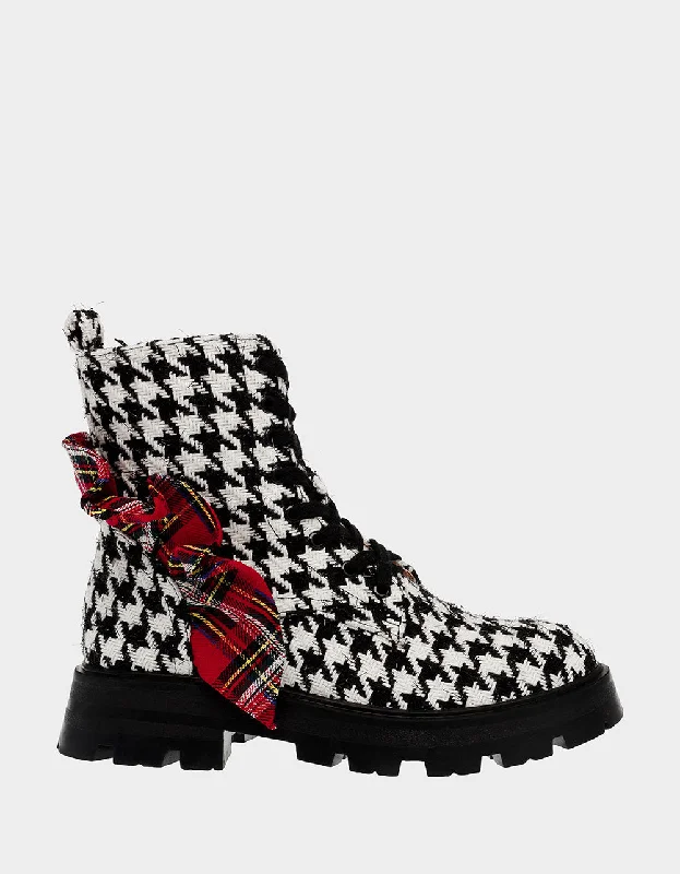 women's booties with western vibeROZEY BLACK/WHITE | RE:LUV