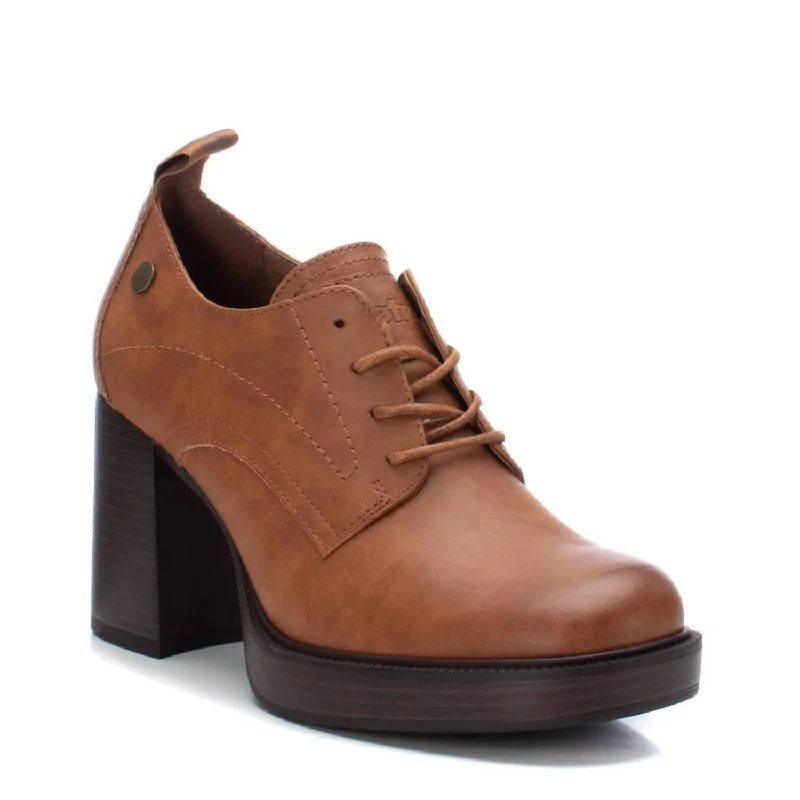 Women's studded stiletto heel pumps for an edgy lookWomen's Heeled Oxfords In Camel