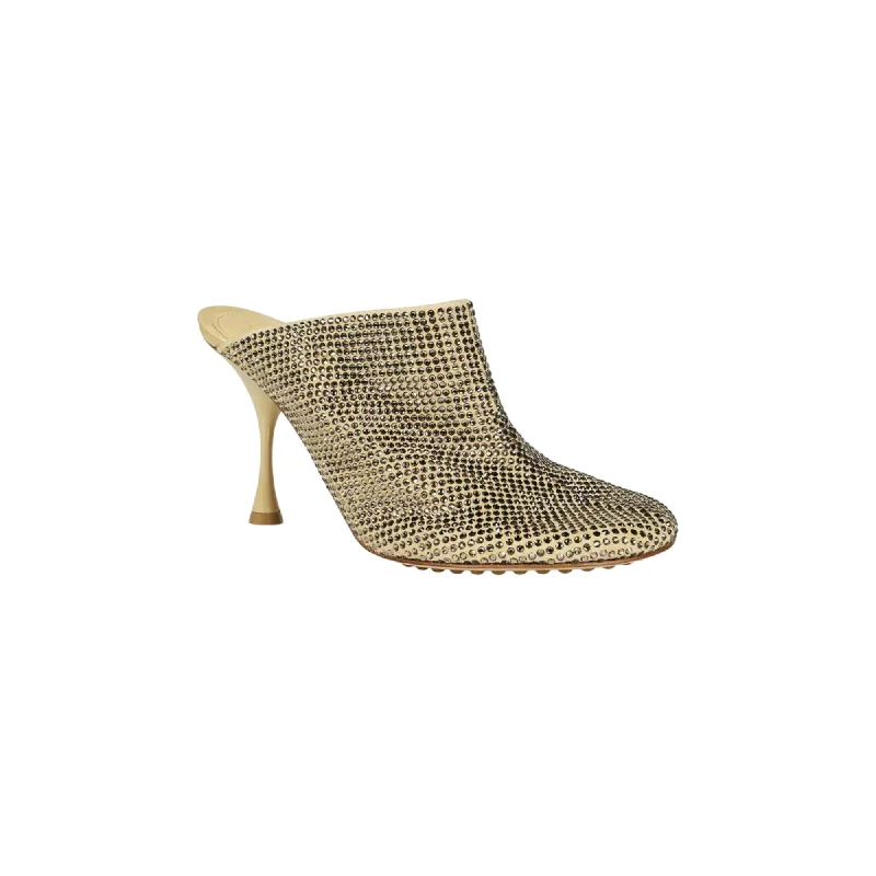 Women's water - resistant stiletto heel pumps for unexpected situationsBottega Veneta Dot Pumps Women's water - resistant stiletto heel pumps for unexpected situationsBottega Veneta Dot Pumps