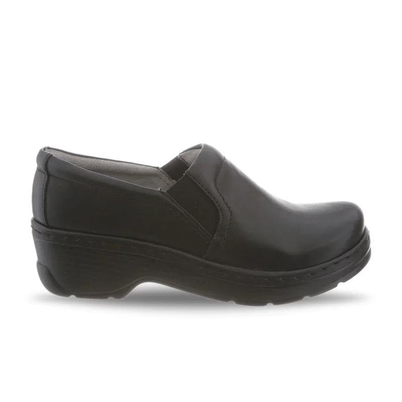 Sustainable Women's Recycled Material Loafers in Gray for Eco - Conscious ShoppersKlogs Women's Naples Leather Clog - Black Smooth Sustainable Women's Recycled Material Loafers in Gray for Eco - Conscious ShoppersKlogs Women's Naples Leather Clog - Black Smooth
