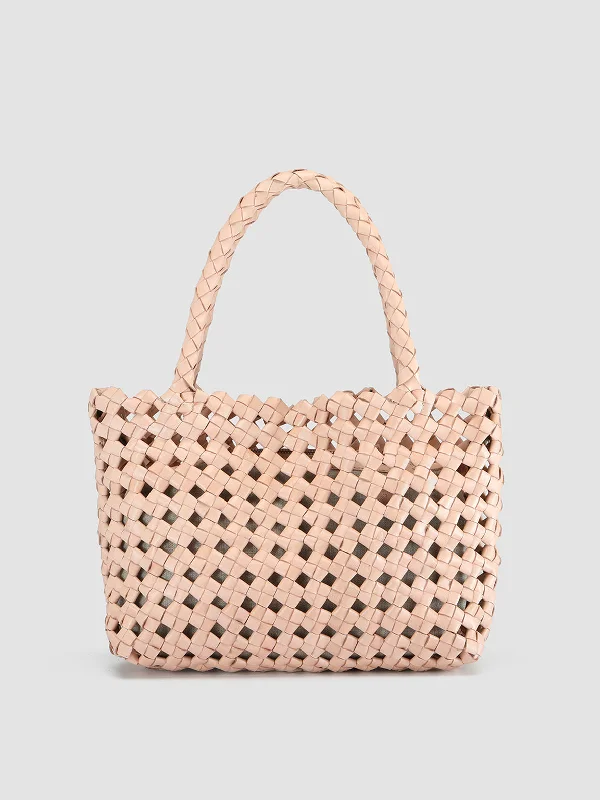 Women's Embroidered Floral Pattern Loafers in Beige for a Spring - Inspired OutfitOC CLASS 48 - Rose Leather Shoulder Bag Women's Embroidered Floral Pattern Loafers in Beige for a Spring - Inspired OutfitOC CLASS 48 - Rose Leather Shoulder Bag