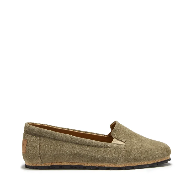 Women's Cashmere - Lined Loafers in Burgundy for Warmth in WinterWomen's Continental Espadrilles, truffle suede Women's Cashmere - Lined Loafers in Burgundy for Warmth in WinterWomen's Continental Espadrilles, truffle suede