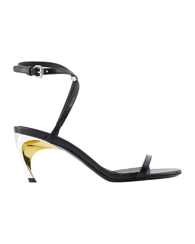 Sustainable Women's Recycled Material Sandals in Beige for Eco - Conscious ShoppersArmadillo Sandals - Alexander McQueen - Calfskin - Black