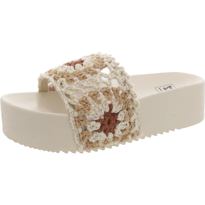 Women's Sandals with a Wedge Heel and a Tassel Detail in Orange for a Trendy LookDirty Laundry Womens Woven Slides Flatform Sandals