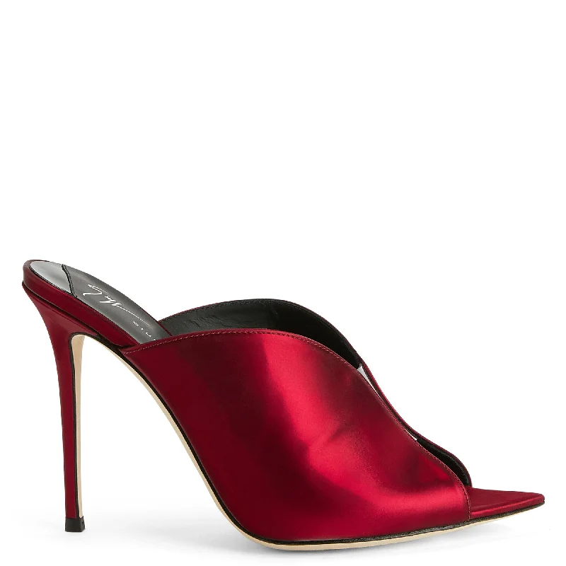 Women's Sandals with a Wedge Heel and a Tassel Detail in Orange for a Trendy LookGiuseppe Zanotti Intriigo Muse Women's Sandals with a Wedge Heel and a Tassel Detail in Orange for a Trendy LookGiuseppe Zanotti Intriigo Muse