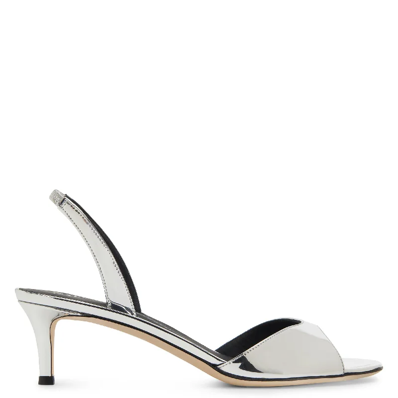 Anti - Slip Women's Sandals with a Grooved Sole in Green for Outdoor AdventuresGiuseppe Zanotti Lilibeth Anti - Slip Women's Sandals with a Grooved Sole in Green for Outdoor AdventuresGiuseppe Zanotti Lilibeth