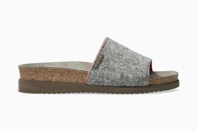 Women's Sandals with a Glitter - Coated Strap in Gold for a Sparkly Summer OutfitWomen's Sandals with a Glitter - Coated Strap in Gold for a Sparkly Summer OutfitHanik W. - Grey Women's Sandals with a Glitter - Coated Strap in Gold for a Sparkly Summer OutfitWomen's Sandals with a Glitter - Coated Strap in Gold for a Sparkly Summer OutfitHanik W. - Grey