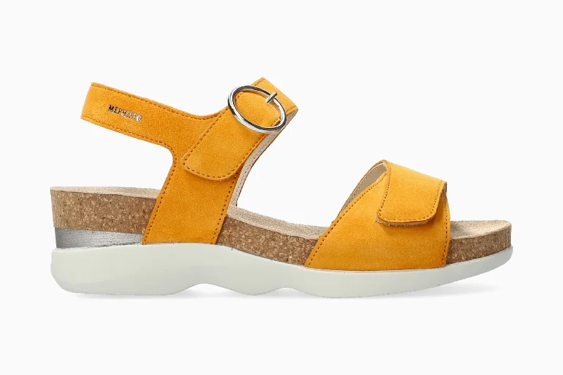 Anti - Slip Women's Sandals with a Grooved Sole in Green for Outdoor AdventuresAnti - Slip Women's Sandals with a Grooved Sole in Green for Outdoor AdventuresOriana - Mango Anti - Slip Women's Sandals with a Grooved Sole in Green for Outdoor AdventuresAnti - Slip Women's Sandals with a Grooved Sole in Green for Outdoor AdventuresOriana - Mango