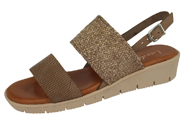 Anti - Slip Women's Sandals with a Grooved Sole in Green for Outdoor Adventures3190 - BEIGE DIAMOND