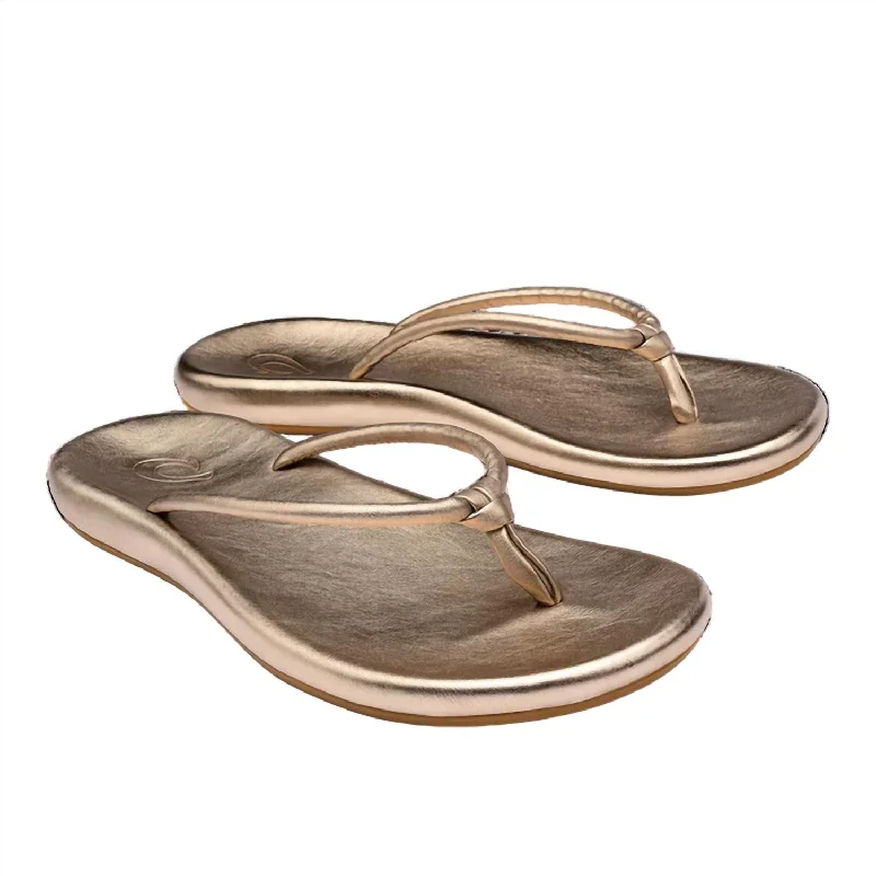 Waterproof Women's Rubber Beach Sandals with Arch Support in Blue for Water ActivitiesWaterproof Women's Rubber Beach Sandals with Arch Support in Blue for Water ActivitiesWomen's Huawai Sandal In Bubbly Waterproof Women's Rubber Beach Sandals with Arch Support in Blue for Water ActivitiesWaterproof Women's Rubber Beach Sandals with Arch Support in Blue for Water ActivitiesWomen's Huawai Sandal In Bubbly
