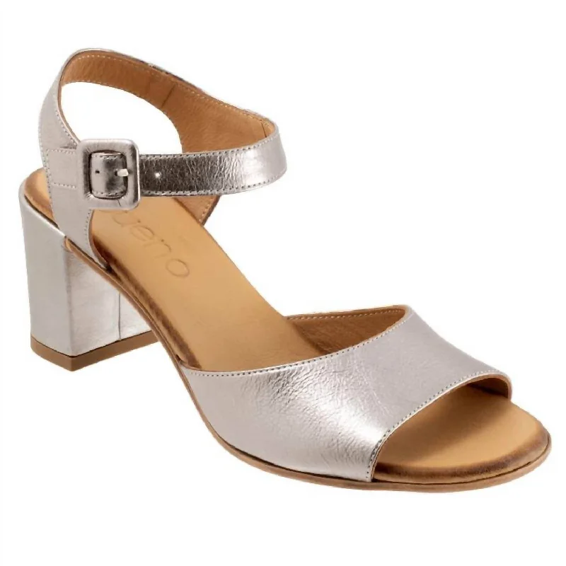Women's Thong Sandals with a Beaded Design in Multicolor for a Beachy AestheticWomen's Natalia Sandal In Dark Silver