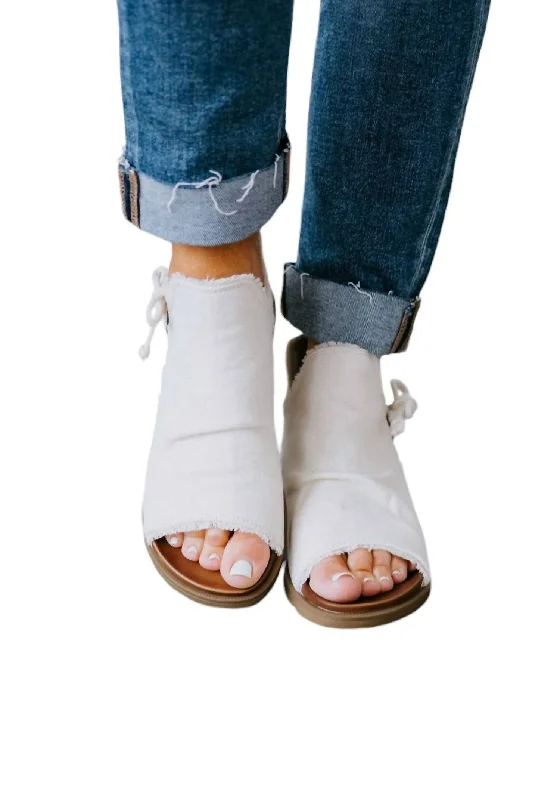 Sustainable Women's Recycled Material Sandals in Beige for Eco - Conscious ShoppersWomen's Rosalyn Open Toe Sandals In Cream Sustainable Women's Recycled Material Sandals in Beige for Eco - Conscious ShoppersWomen's Rosalyn Open Toe Sandals In Cream