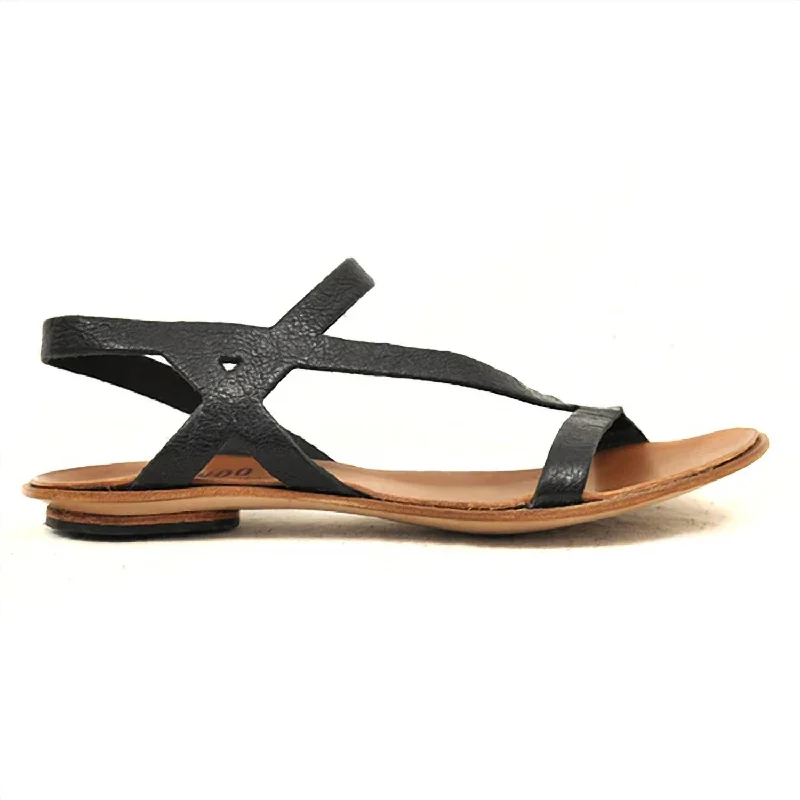 Women's Thong Sandals with a Beaded Design in Multicolor for a Beachy AestheticWomen's Tigon Sandals In Black Women's Thong Sandals with a Beaded Design in Multicolor for a Beachy AestheticWomen's Tigon Sandals In Black