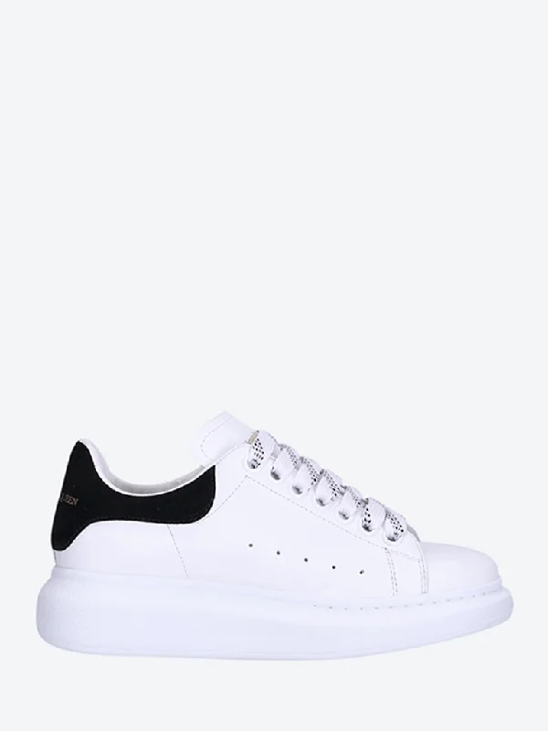 Women's Sneakers with Removable Insoles for Easy Cleaning and CustomizationDaim velour larry big sole sneakers Women's Sneakers with Removable Insoles for Easy Cleaning and CustomizationDaim velour larry big sole sneakers