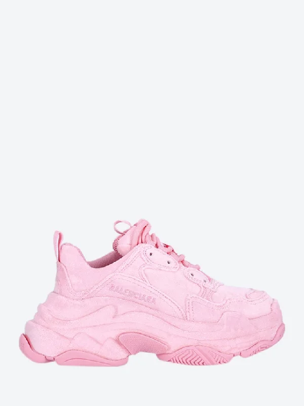Vegan - Friendly Women's Sneakers Made from Recycled Materials for an Eco - Conscious ChoiceTriple s velvet sneakers