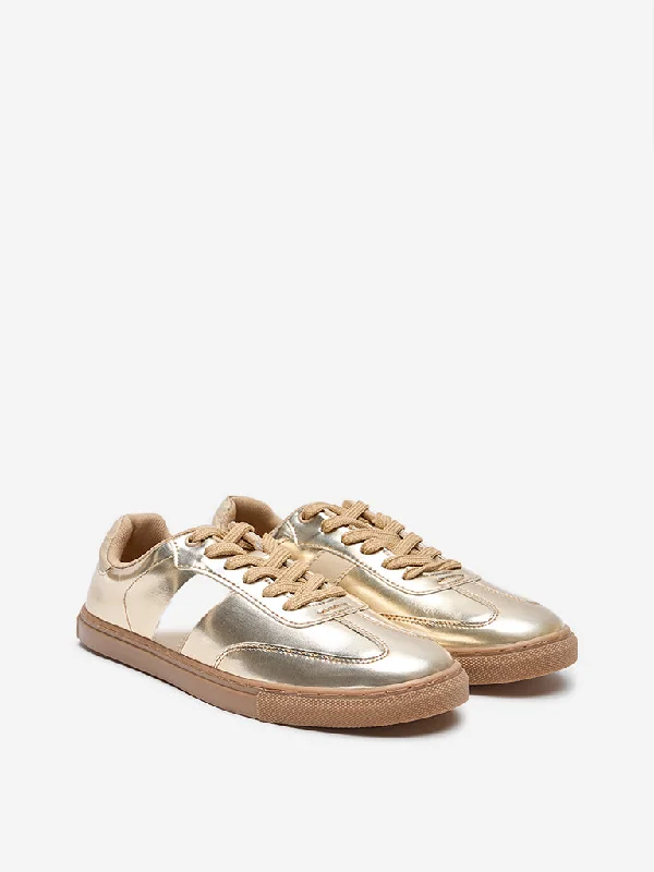 Sparkly Rhinestone - Embellished Women's Sneakers for a Glamorous and Eye - Catching LookLUNA BLU Gold Metallic Lace-Up Sneakers Sparkly Rhinestone - Embellished Women's Sneakers for a Glamorous and Eye - Catching LookLUNA BLU Gold Metallic Lace-Up Sneakers