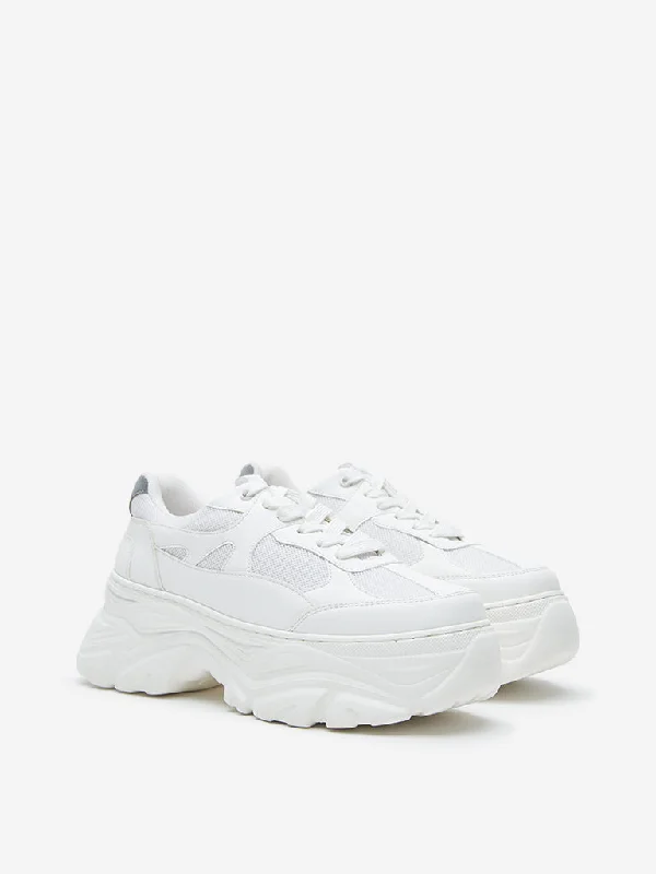 Water - Resistant Women's Hiking Sneakers with Traction Outsoles for Outdoor AdventuresLUNA BLU White Mesh-Detailed Chunky Sneakers Water - Resistant Women's Hiking Sneakers with Traction Outsoles for Outdoor AdventuresLUNA BLU White Mesh-Detailed Chunky Sneakers