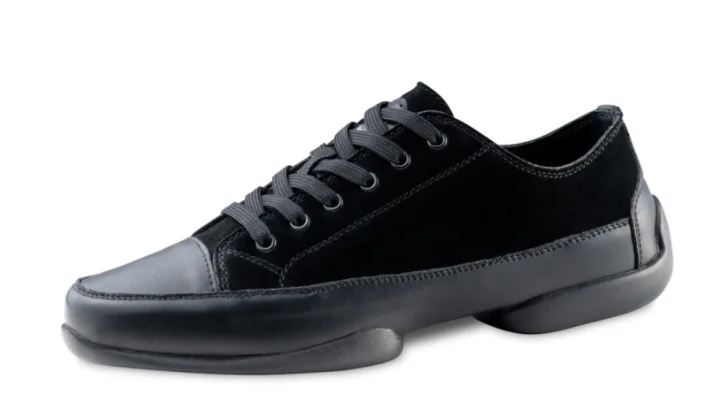 Sparkly Rhinestone - Embellished Women's Sneakers for a Glamorous and Eye - Catching LookWerner Kern Sneakers 4045-4055 Sparkly Rhinestone - Embellished Women's Sneakers for a Glamorous and Eye - Catching LookWerner Kern Sneakers 4045-4055