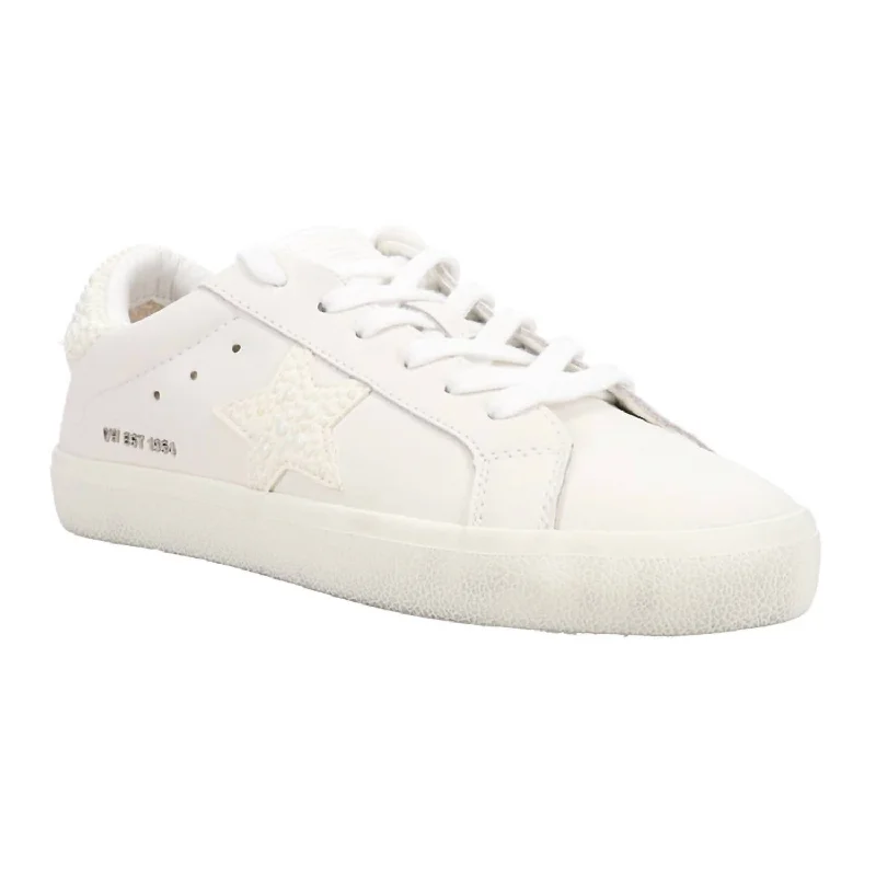 Women's Sneakers with Heel - Stabilizing Technology for Better Balance During RunningWomen's Dayna Sneaker In White Women's Sneakers with Heel - Stabilizing Technology for Better Balance During RunningWomen's Dayna Sneaker In White