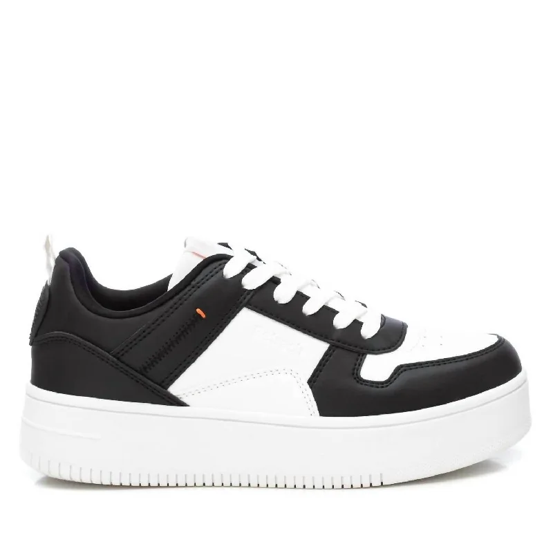 Women's Sneakers with Adjustable Straps for a Customized Fit During High - Impact ExercisesWomen's Lace Trainer Sneakers In Black Women's Sneakers with Adjustable Straps for a Customized Fit During High - Impact ExercisesWomen's Lace Trainer Sneakers In Black