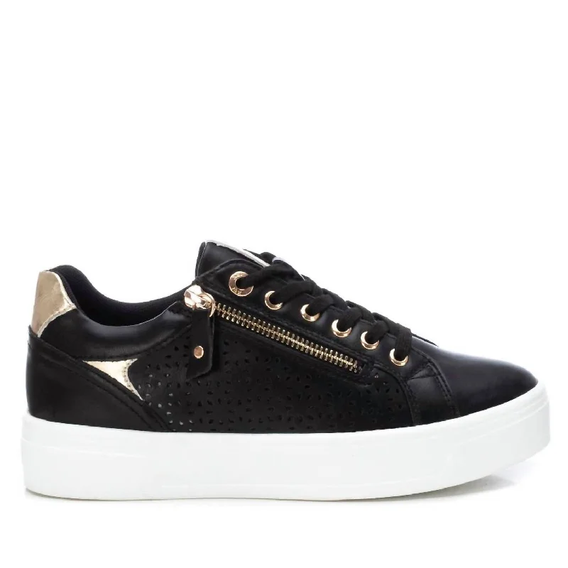 Lightweight Knit Women's Sneakers with Arch Support for All - Day ComfortWomen's Leather Sneakers In Black Lightweight Knit Women's Sneakers with Arch Support for All - Day ComfortWomen's Leather Sneakers In Black