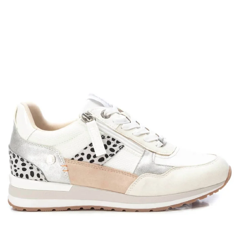 Chunky - Sole Women's Platform Sneakers in White for a Trendy Street Style LookWomen's Trainer Sneakers In White Chunky - Sole Women's Platform Sneakers in White for a Trendy Street Style LookWomen's Trainer Sneakers In White