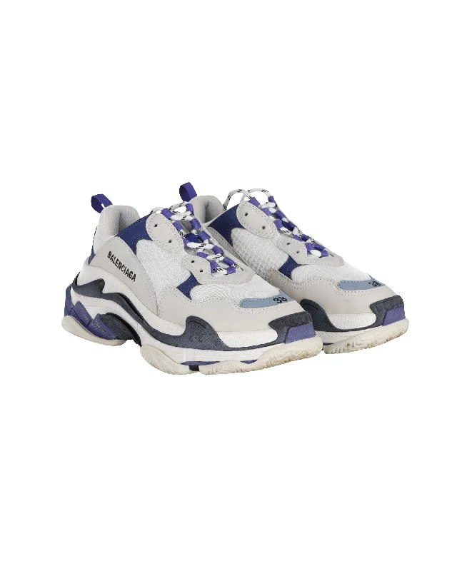 Women's Sneakers with Hidden Wedges for a Subtle Height Boost and Added StyleBalenciaga Triple S Sneakers in Grey Polyurethane Women's Sneakers with Hidden Wedges for a Subtle Height Boost and Added StyleBalenciaga Triple S Sneakers in Grey Polyurethane