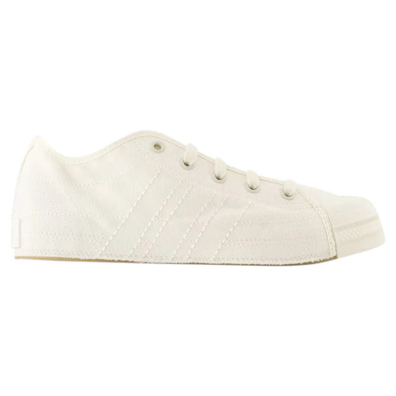 Wide - Width Women's Sneakers for Comfortable Fit for Those with Wider FeetNizza Lo Sneakers - Y-3 - Leather - White Wide - Width Women's Sneakers for Comfortable Fit for Those with Wider FeetNizza Lo Sneakers - Y-3 - Leather - White