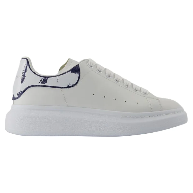 Women's Sneakers with Heel - Stabilizing Technology for Better Balance During RunningOversized Sneakers - Alexander McQueen - Leather - White Women's Sneakers with Heel - Stabilizing Technology for Better Balance During RunningOversized Sneakers - Alexander McQueen - Leather - White