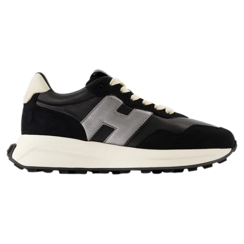 Water - Resistant Women's Hiking Sneakers with Traction Outsoles for Outdoor AdventuresSneakers H641 - Hogan - Leather - Black Water - Resistant Women's Hiking Sneakers with Traction Outsoles for Outdoor AdventuresSneakers H641 - Hogan - Leather - Black