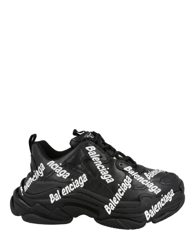 Vegan - Friendly Women's Sneakers Made from Recycled Materials for an Eco - Conscious ChoiceTriple S Logotype Sneakers Vegan - Friendly Women's Sneakers Made from Recycled Materials for an Eco - Conscious ChoiceTriple S Logotype Sneakers