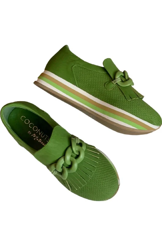 Lightweight Knit Women's Sneakers with Arch Support for All - Day ComfortWomen's Bess Platform Sneaker In Green Lightweight Knit Women's Sneakers with Arch Support for All - Day ComfortWomen's Bess Platform Sneaker In Green