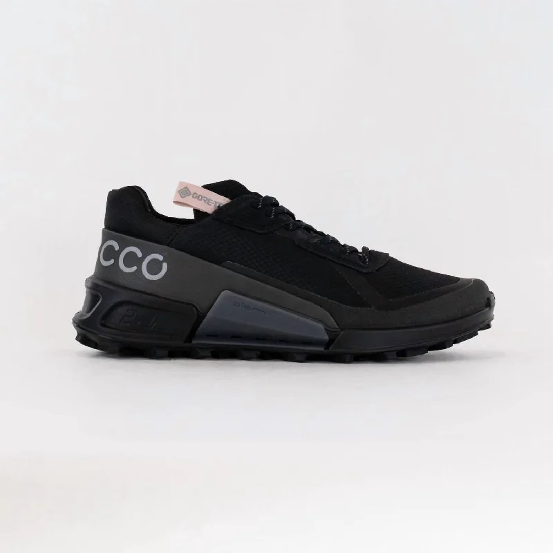 Lace - Up Women's Athletic Sneakers with Shock - Absorbing Midsoles for Intense WorkoutsWomen's Biom 2.1 Gore-Tex Low Sneakers In Black/dark Shadow Lace - Up Women's Athletic Sneakers with Shock - Absorbing Midsoles for Intense WorkoutsWomen's Biom 2.1 Gore-Tex Low Sneakers In Black/dark Shadow