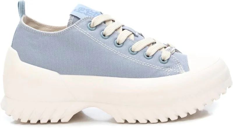 Water - Resistant Women's Hiking Sneakers with Traction Outsoles for Outdoor AdventuresWomen's Canvas Platform Sneakers In Light/pastel Blue Water - Resistant Women's Hiking Sneakers with Traction Outsoles for Outdoor AdventuresWomen's Canvas Platform Sneakers In Light/pastel Blue