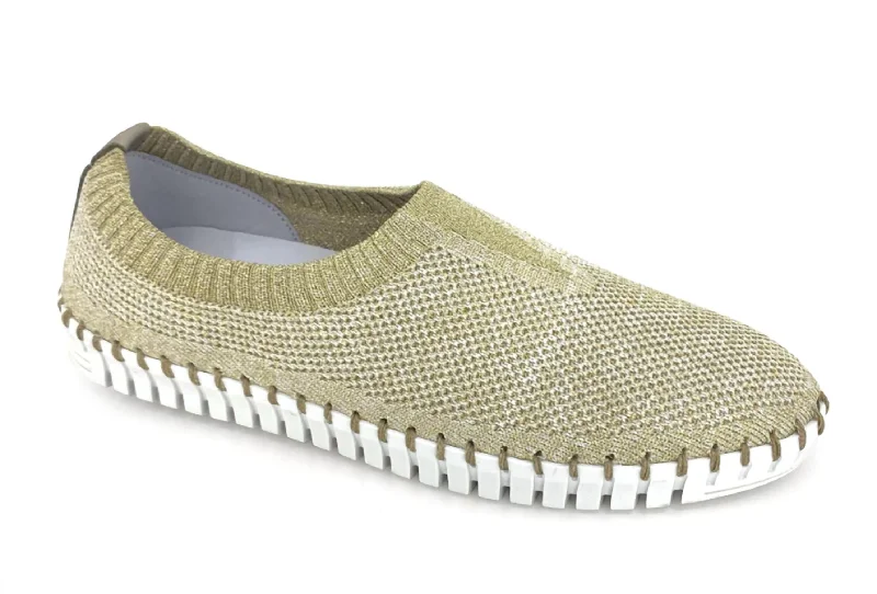 Vegan - Friendly Women's Sneakers Made from Recycled Materials for an Eco - Conscious ChoiceWomen's Lucy Stretch Sneakers In Gold