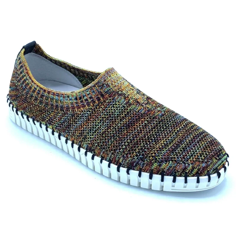 Women's Sneakers with Adjustable Straps for a Customized Fit During High - Impact ExercisesWomen's Lucy Stretch Sneakers In Tan Mosaic Women's Sneakers with Adjustable Straps for a Customized Fit During High - Impact ExercisesWomen's Lucy Stretch Sneakers In Tan Mosaic