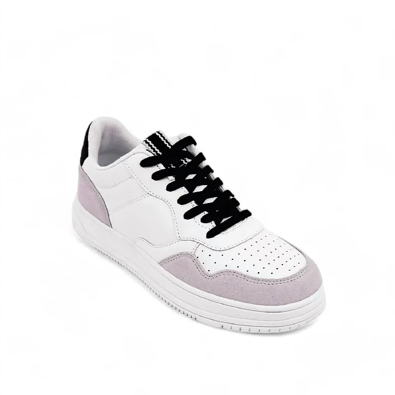 Foldable Women's Travel Sneakers for Compact Storage in LuggageWomen's Summer Sneaker In Black Foldable Women's Travel Sneakers for Compact Storage in LuggageWomen's Summer Sneaker In Black