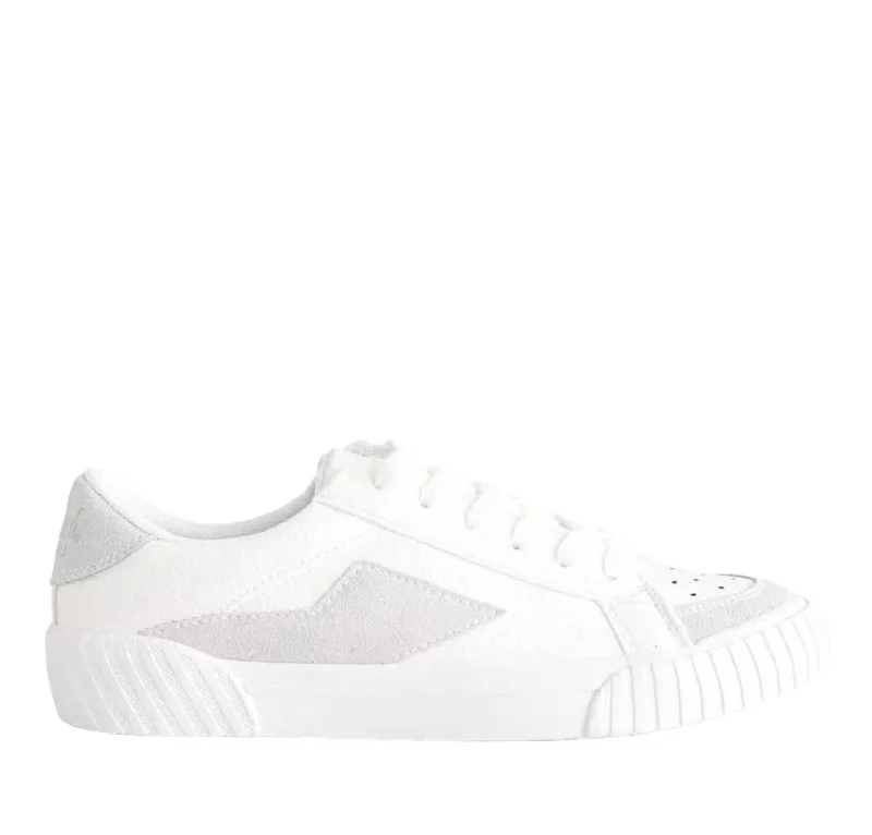 Chunky - Sole Women's Platform Sneakers in White for a Trendy Street Style LookWomen's Willa Sneaker In White Chunky - Sole Women's Platform Sneakers in White for a Trendy Street Style LookWomen's Willa Sneaker In White